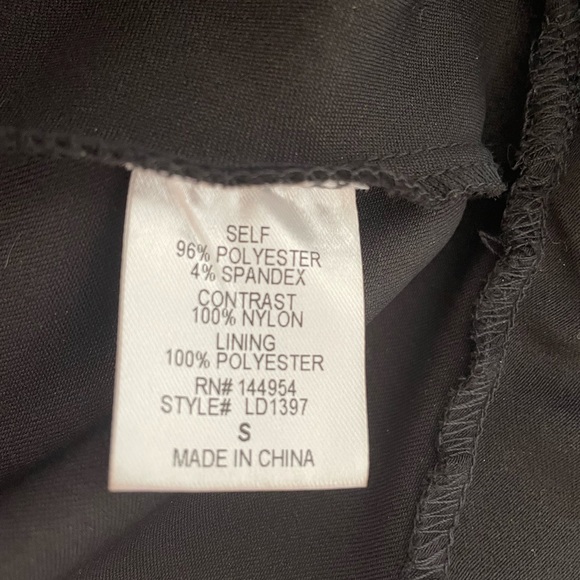 Chelsea Open Back Lace a-line dress - small - Picture 3 of 3